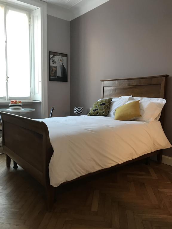 Zebra Rosso Apartment Milan Bagian luar foto